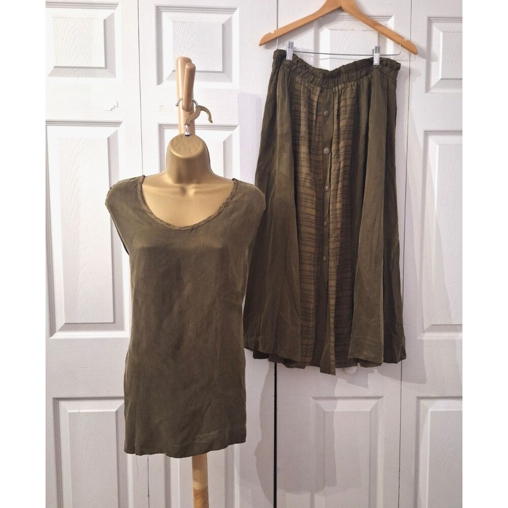 70s Olive Green Silk Blend 2 Piece Skirt Set Sleeveless  XL Office Career Forest